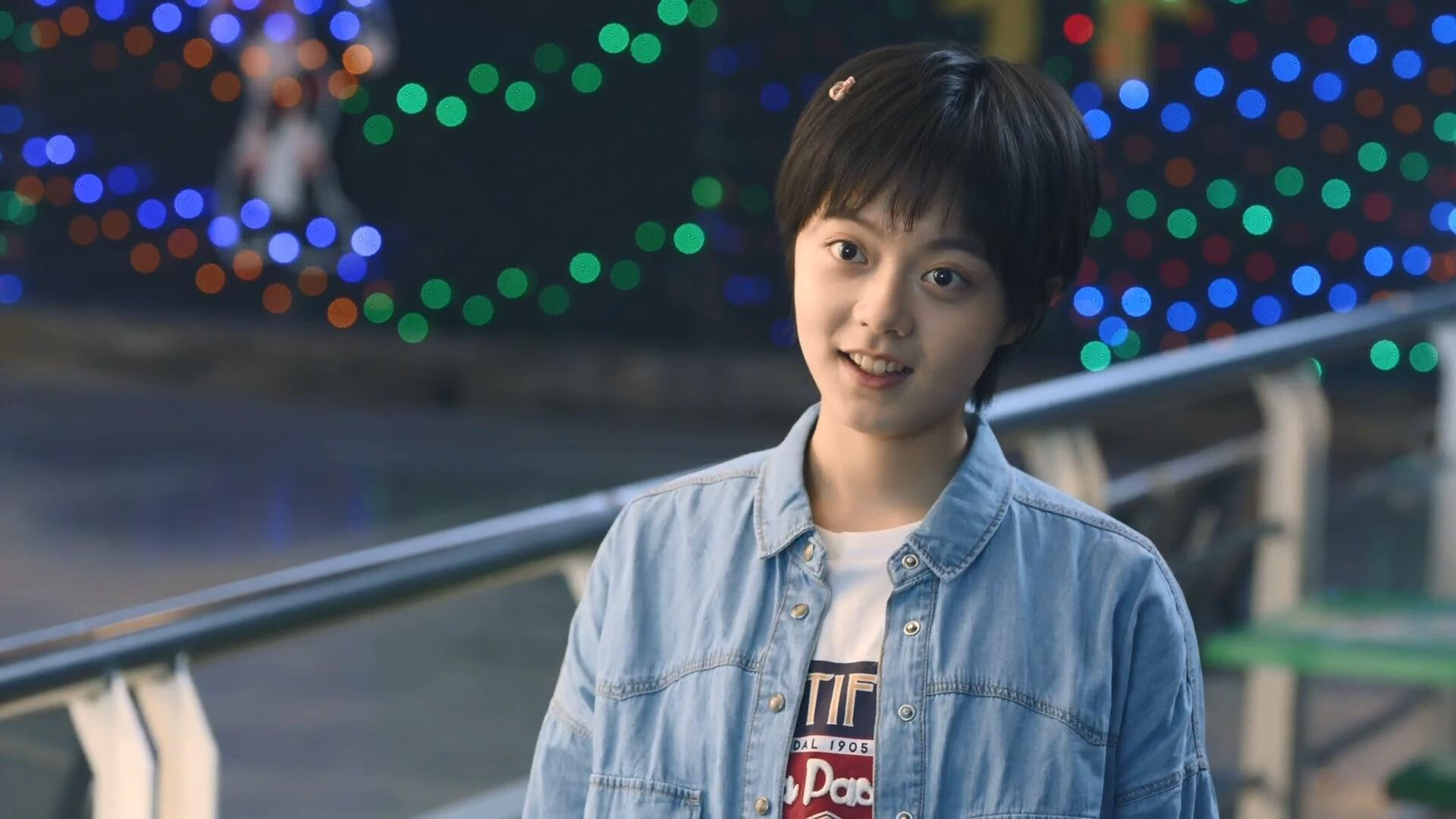 美国女将包揽100仰冠亚，美国女排名将