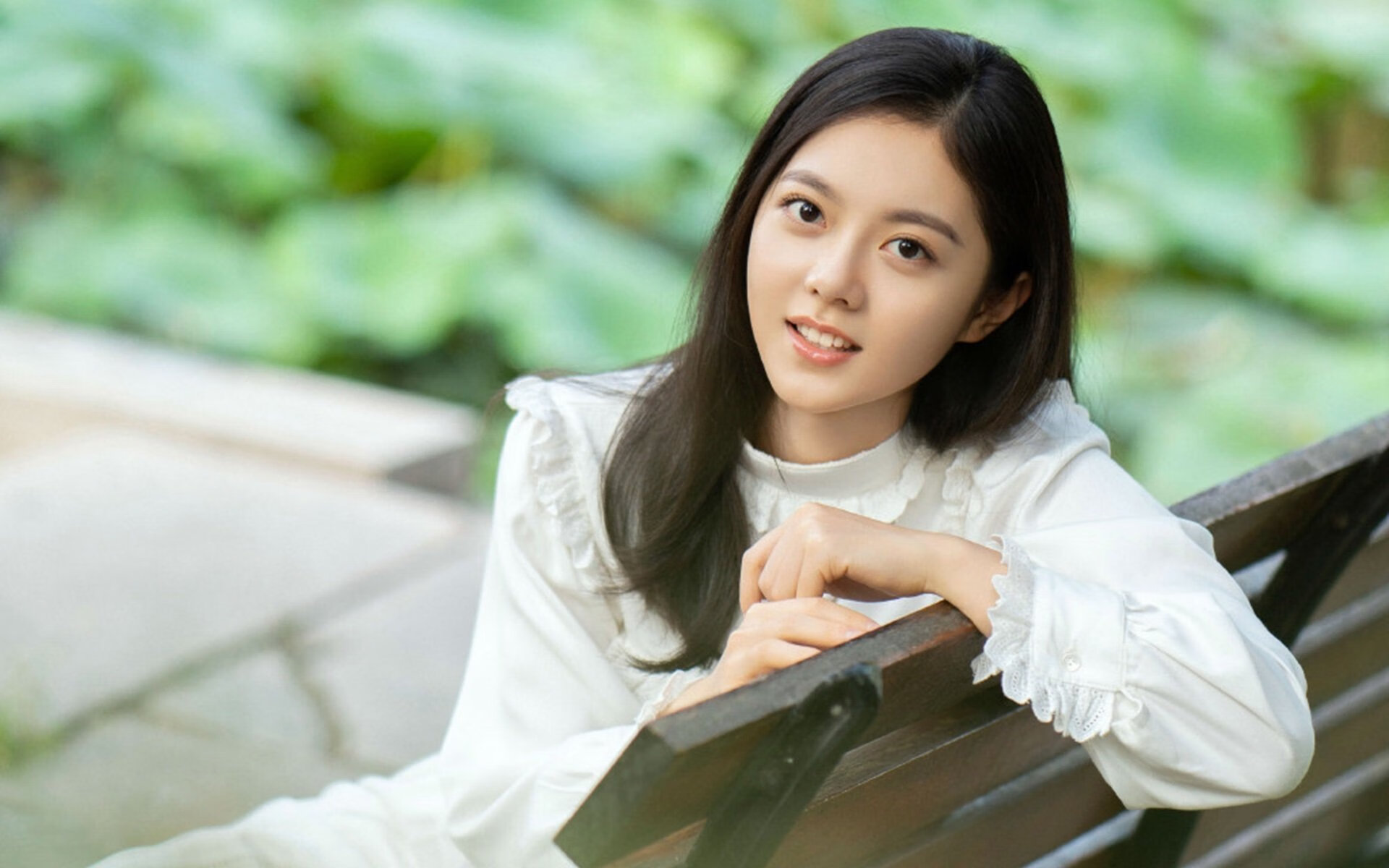 德甲速度爆发：瞬间快速突击引人入胜！，德甲打法